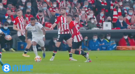 退役后务农，哈姆西克：和妻子养了29只鸡，鸡蛋多得吃不完